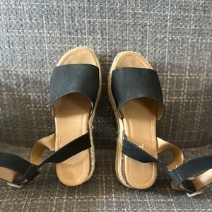 SODA Brand Wedge Type Sandals